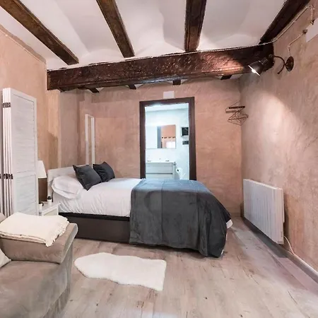 Abenrazin Turistico Guadalaviar アパート *